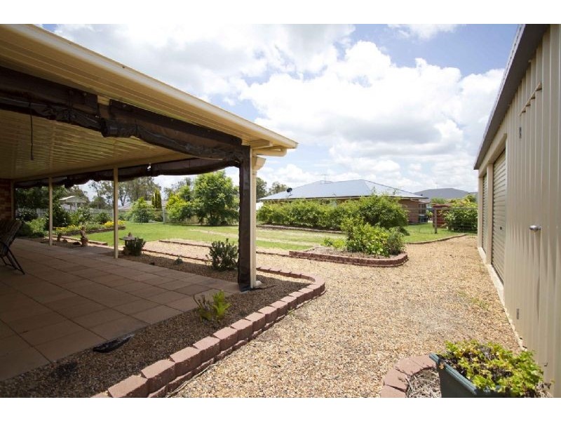 38 Highland Park Road, Meringandan West QLD 4352