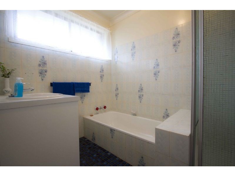 41 Cabarita Crescent, Glenvale QLD 4350