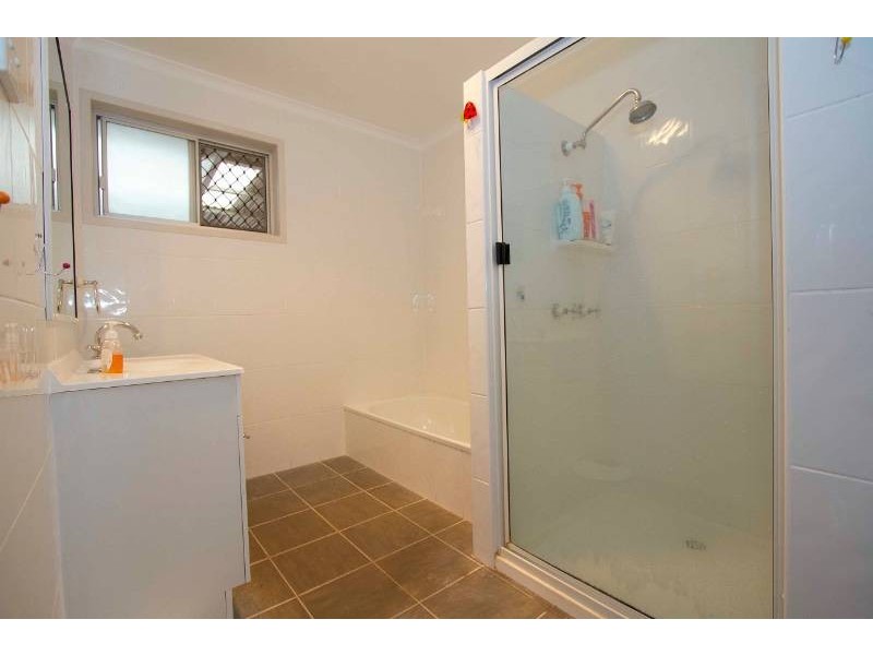 18 Canberra Street, Harristown QLD 4350