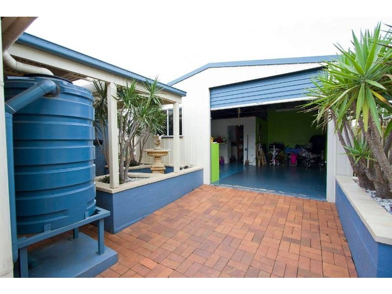 18 Canberra Street, Harristown QLD 4350