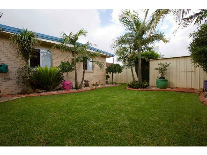 18 Canberra Street, Harristown QLD 4350