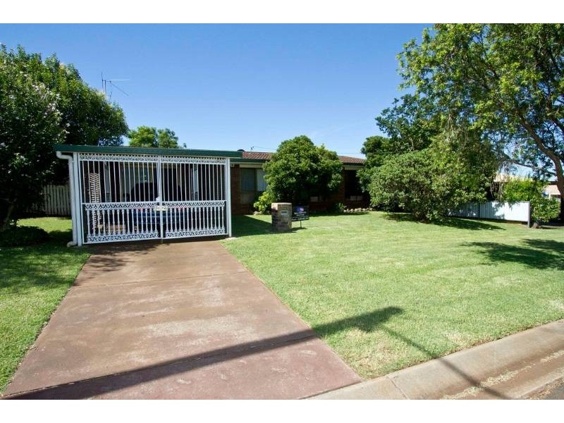 51 Miranda Drive, Wilsonton QLD 4350