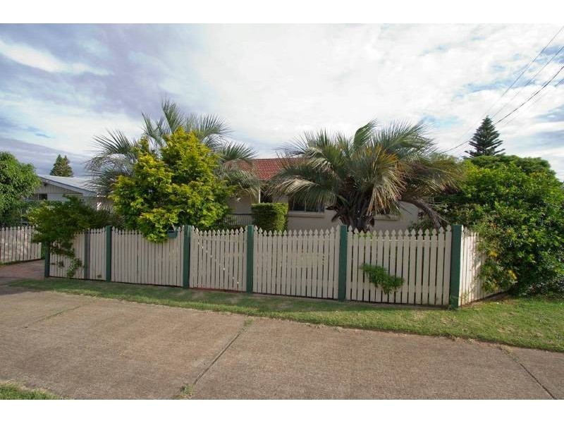 32 Welcombe Avenue, Toowoomba QLD 4350