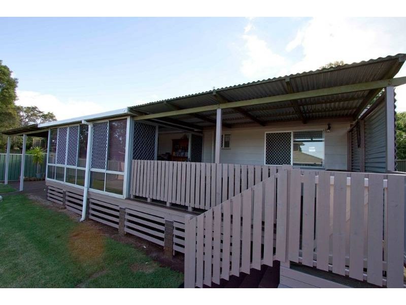 14 Talinga Street, Mount Lofty QLD 4350