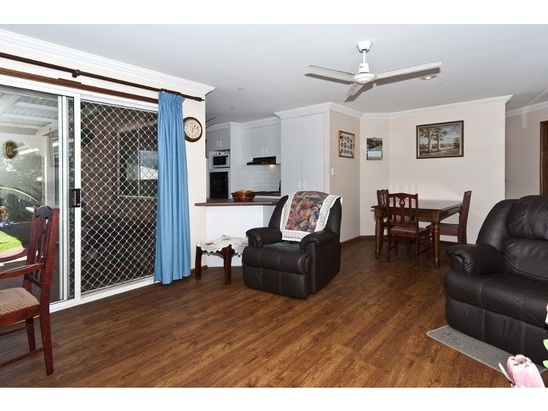 14 Dalrello Court, Glenvale QLD 4350