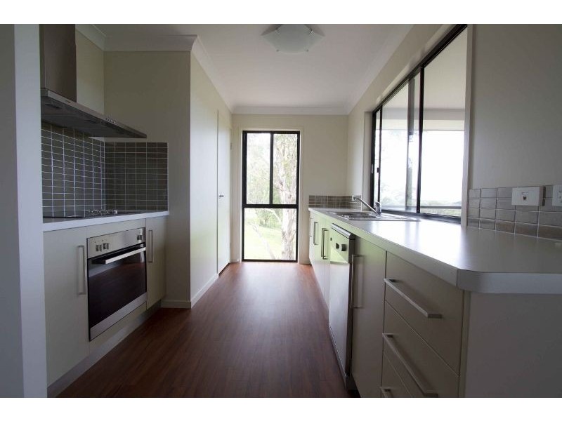 4 Sawyers Court, Gowrie Junction QLD 4352
