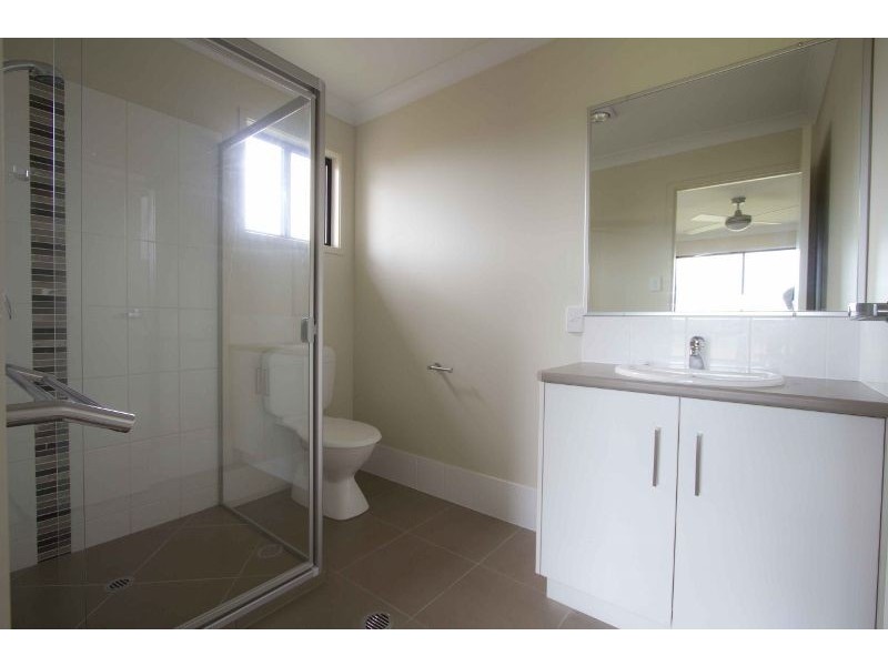 4 Sawyers Court, Gowrie Junction QLD 4352