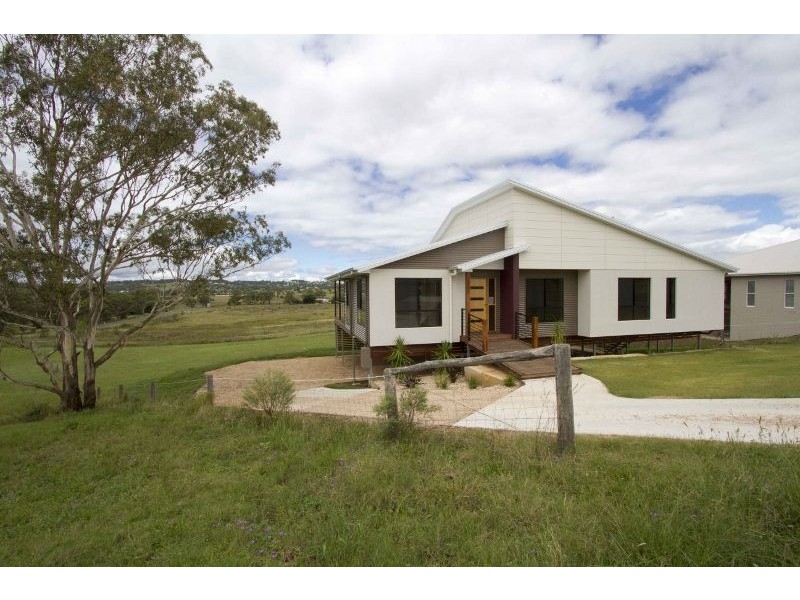 4 Sawyers Court, Gowrie Junction QLD 4352