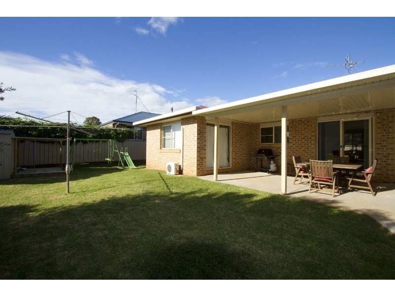 609 Greenwattle Street, Glenvale QLD 4350