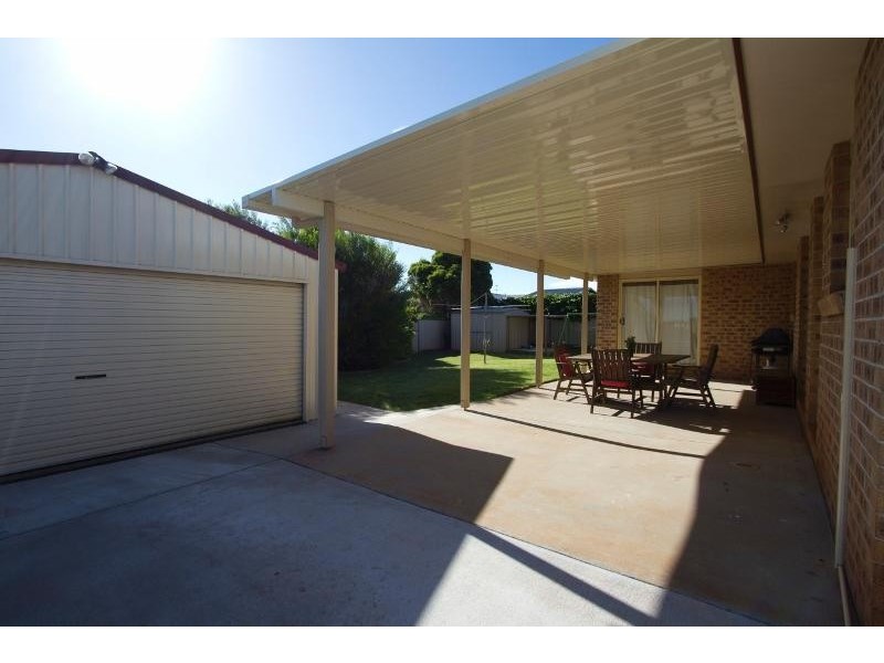 609 Greenwattle Street, Glenvale QLD 4350