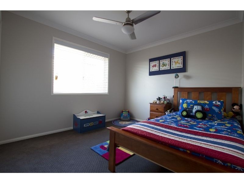 2 Plover Court, Highfields QLD 4352