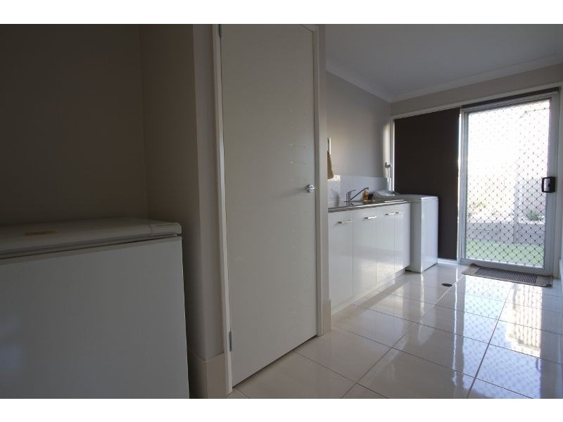 2 Plover Court, Highfields QLD 4352