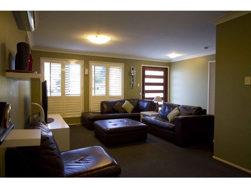 57 Highland Park Road, Meringandan West QLD 4352