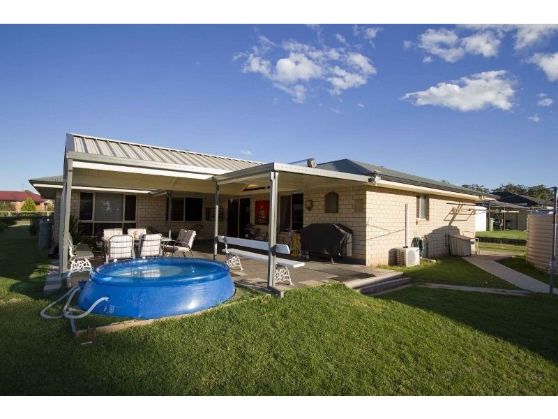 57 Highland Park Road, Meringandan West QLD 4352