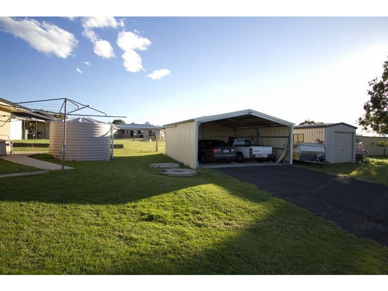 57 Highland Park Road, Meringandan West QLD 4352