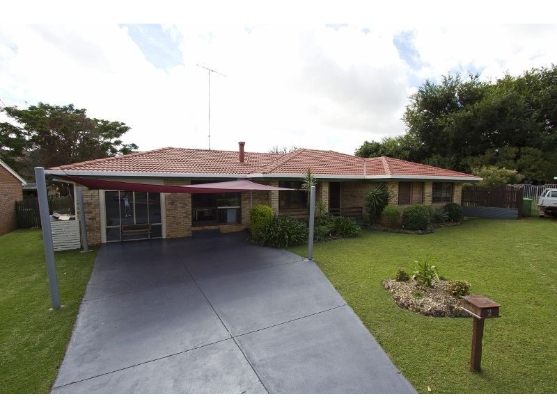 2 Azalea Court, Centenary Heights QLD 4350