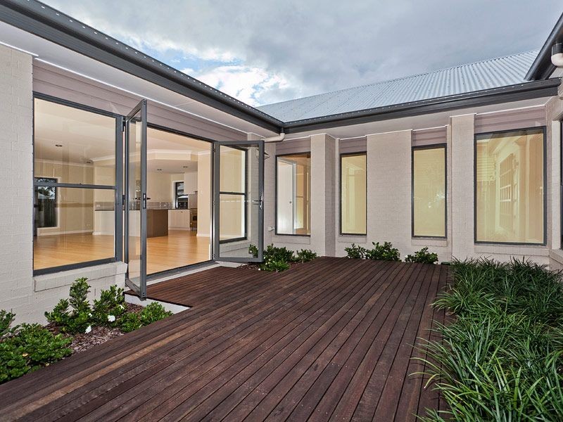 1A Logie Street, East Toowoomba QLD 4350