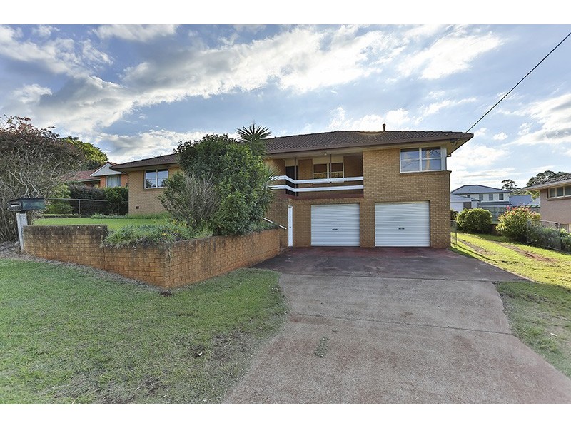 101 Ramsay Street, Centenary Heights QLD 4350