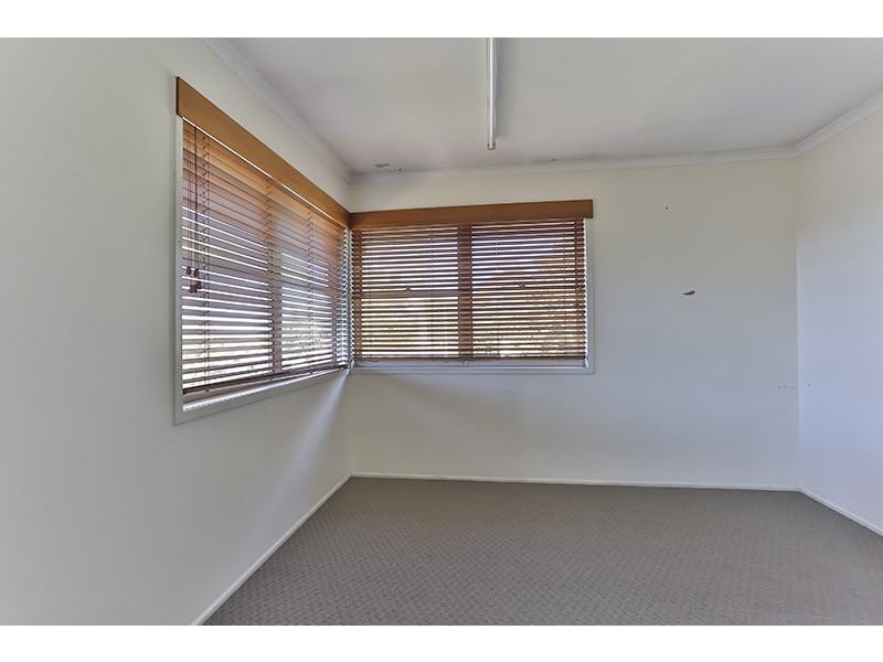 101 Ramsay Street, Centenary Heights QLD 4350