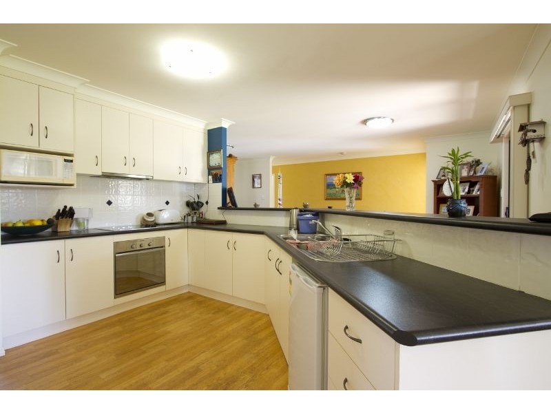 22 Kennedy Street, Cabarlah QLD 4352