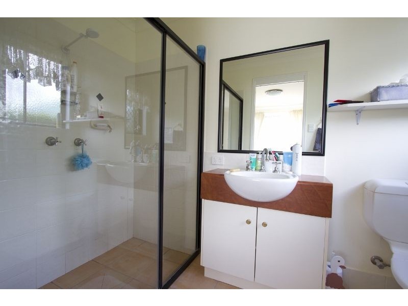 22 Kennedy Street, Cabarlah QLD 4352