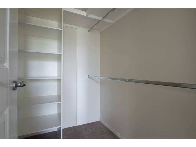 3 Plover Court, Highfields QLD 4352