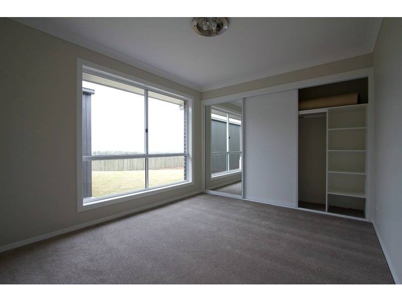3 Plover Court, Highfields QLD 4352