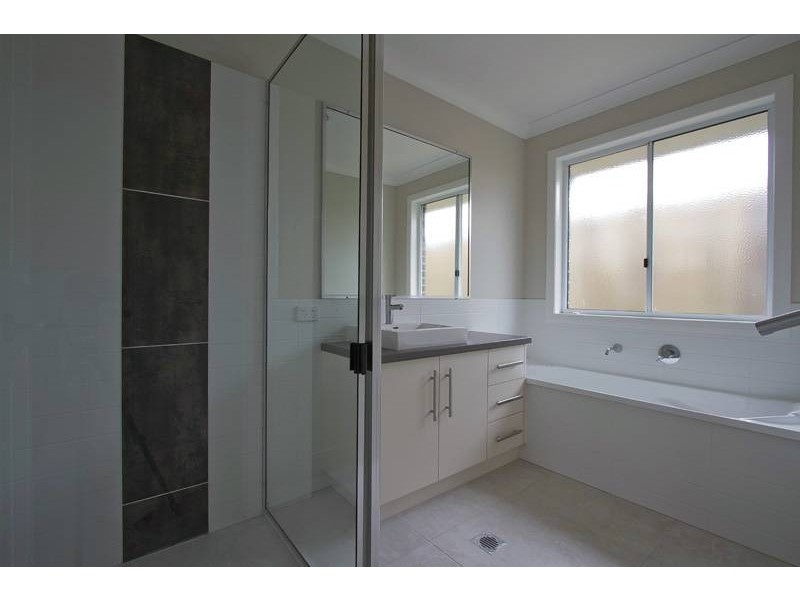 3 Plover Court, Highfields QLD 4352