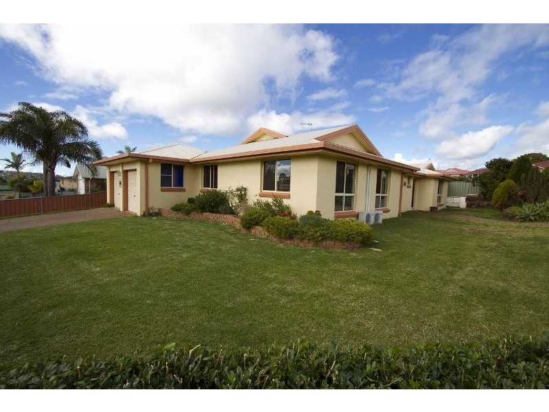 46 Bouganvillea Drive, Middle Ridge QLD 4350