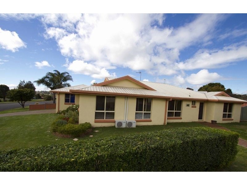 46 Bouganvillea Drive, Middle Ridge QLD 4350