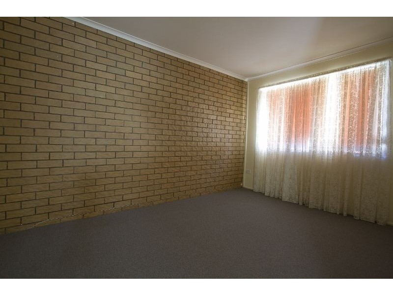 15 Gunn Street, Kearneys Spring QLD 4350