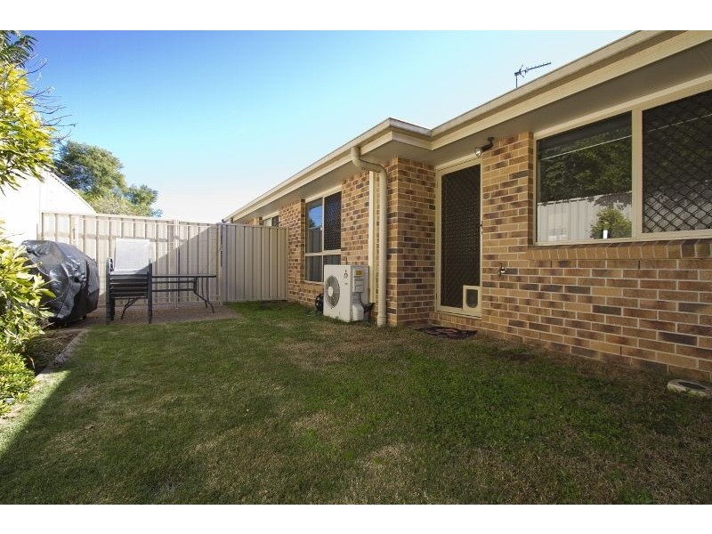 Unit 4/34  Gordon Avenue, Newtown QLD 4350