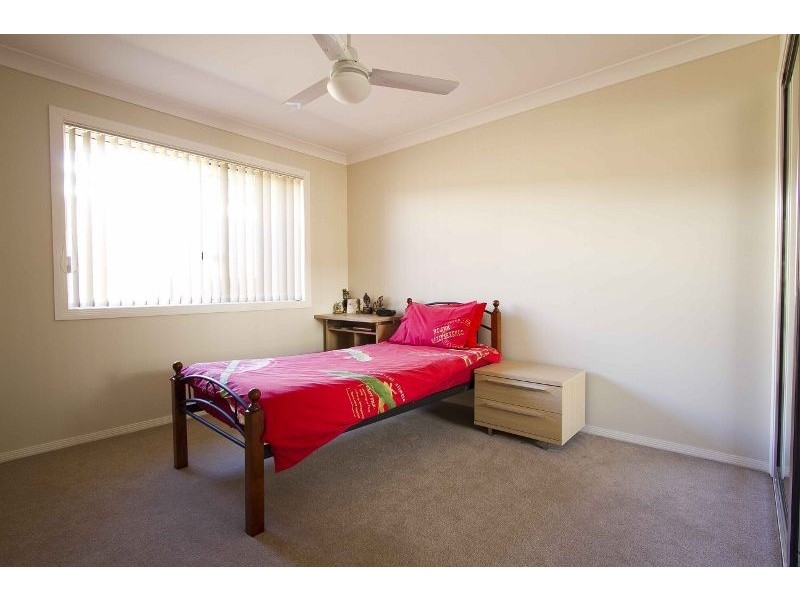 8 Plover Court, Highfields QLD 4352