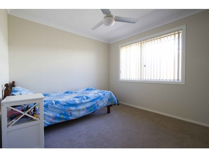 8 Plover Court, Highfields QLD 4352