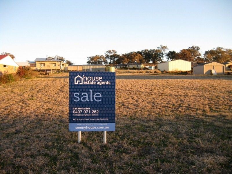 3 Petria Court, Meringandan QLD 4352