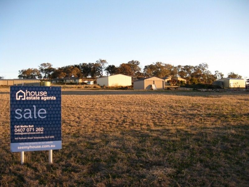 3 Petria Court, Meringandan QLD 4352