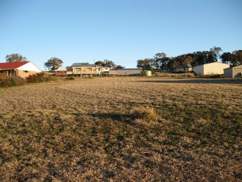 3 Petria Court, Meringandan QLD 4352