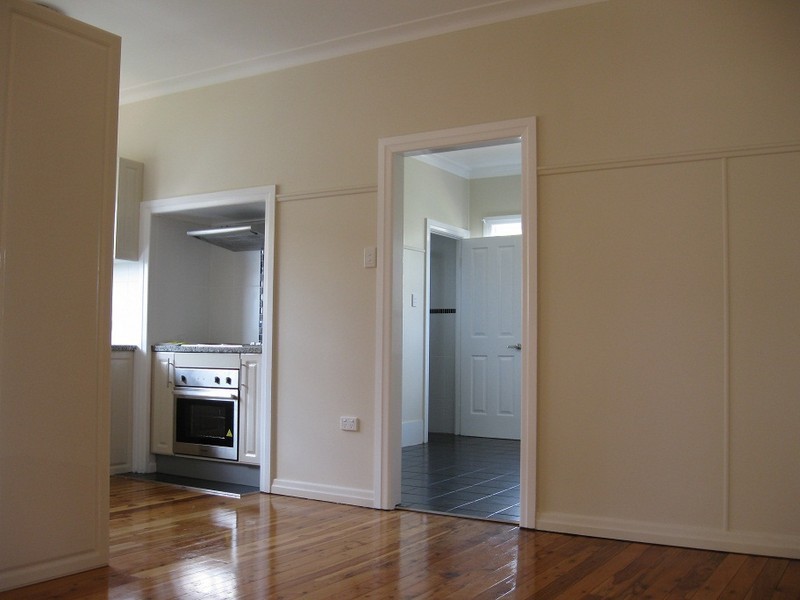 230 Bridge Street, Newtown QLD 4350