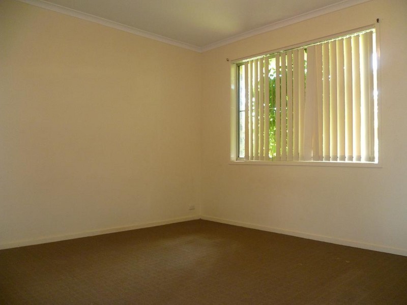 12 Claire Street, Centenary Heights QLD 4350