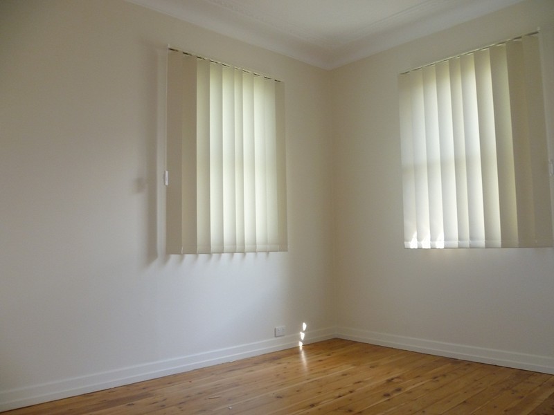 10 Rosina Street, Newtown QLD 4350