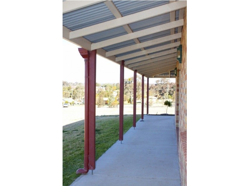 40 Peters Road, Meringandan West QLD 4352