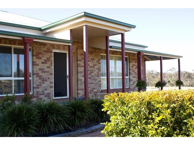 40 Peters Road, Meringandan West QLD 4352