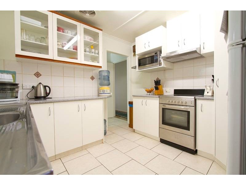 16 Sybyl Street, Harristown QLD 4350