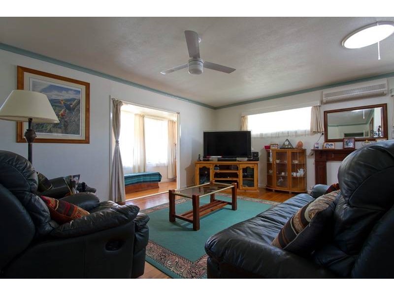16 Sybyl Street, Harristown QLD 4350