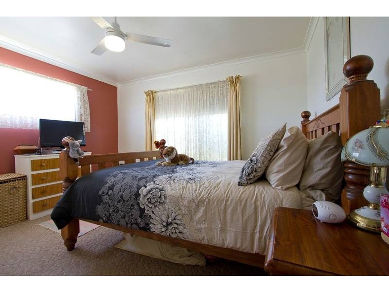 16 Sybyl Street, Harristown QLD 4350