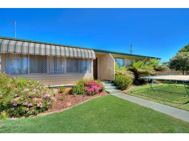 16 Sybyl Street, Harristown QLD 4350