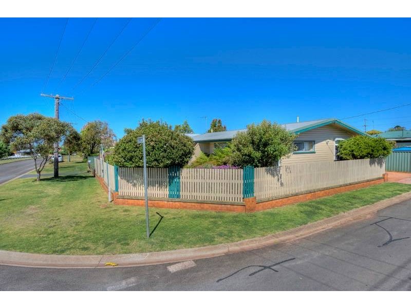 16 Sybyl Street, Harristown QLD 4350