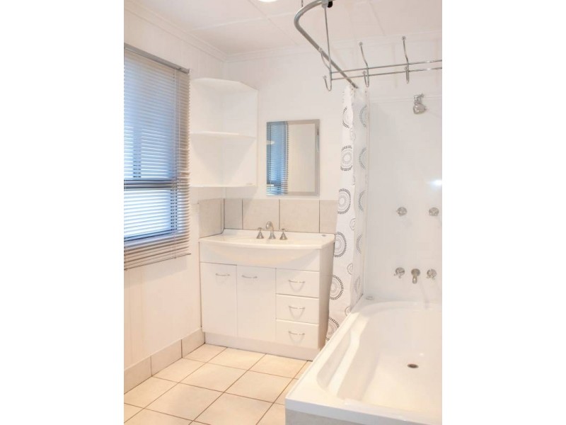 196 Perth Street, South Toowoomba QLD 4350