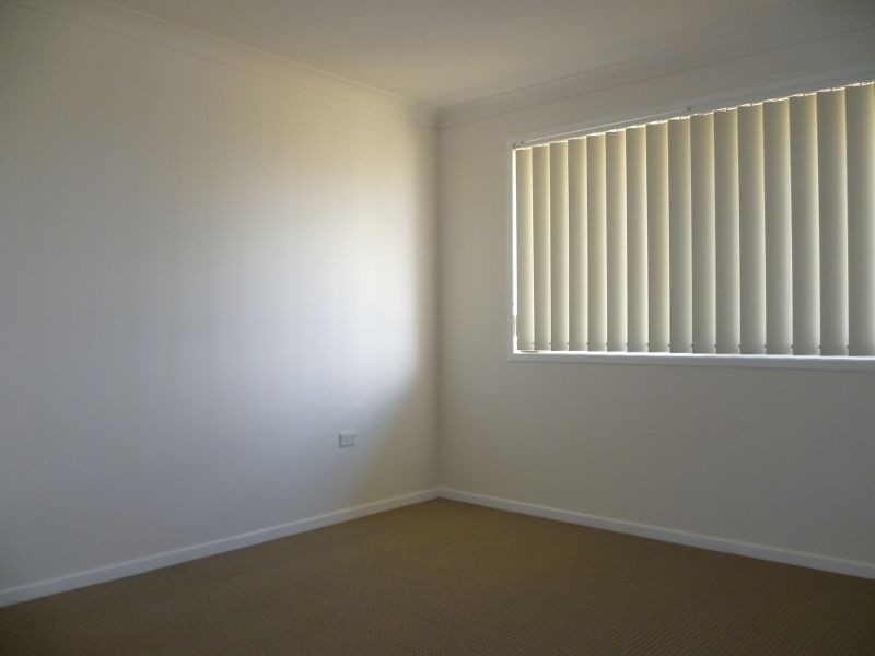 5 Bischof Street, Wilsonton QLD 4350