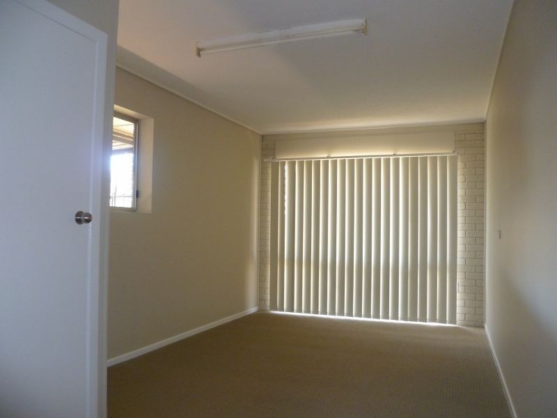5 Bischof Street, Wilsonton QLD 4350